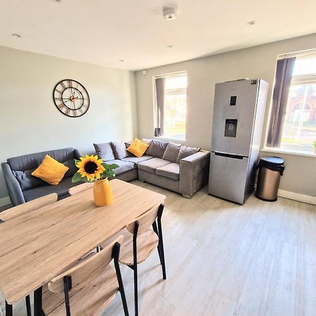 Central Reading Modern 3Br Flat - Walk To Station And High Street Exterior foto